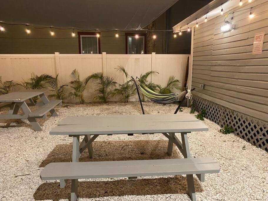 Chic Bungalow Apartment Steps From Armature Works & Downtown Riverwalk Τάμπα Εξωτερικό φωτογραφία