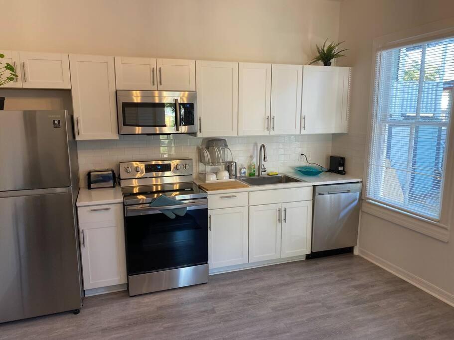 Chic Bungalow Apartment Steps From Armature Works & Downtown Riverwalk Τάμπα Εξωτερικό φωτογραφία