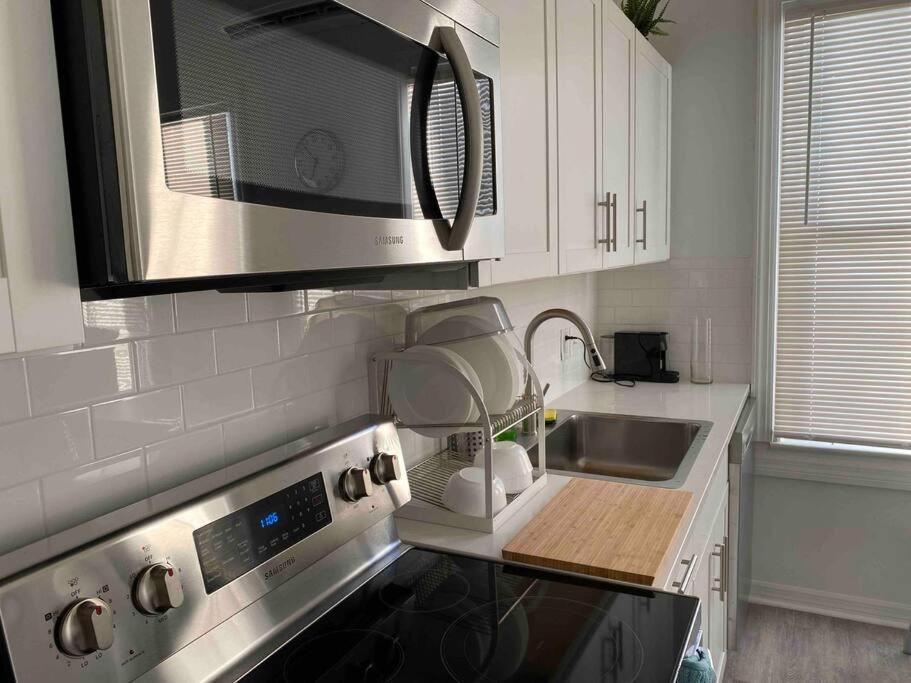 Chic Bungalow Apartment Steps From Armature Works & Downtown Riverwalk Τάμπα Εξωτερικό φωτογραφία